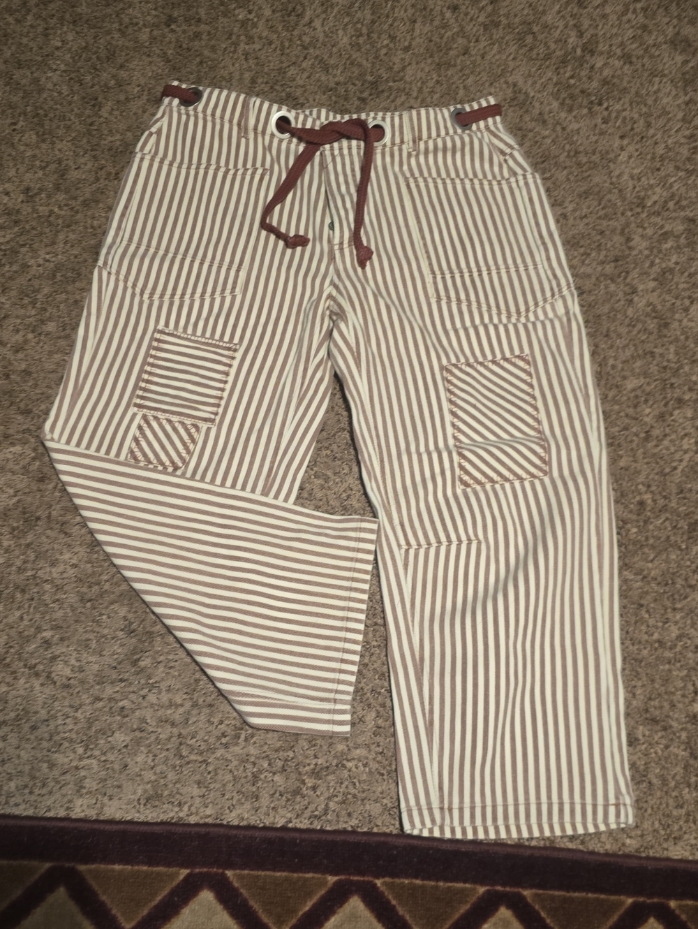 BiBi Striped Barrel Pants in Cream & Rust With Sylish Front Pockets.